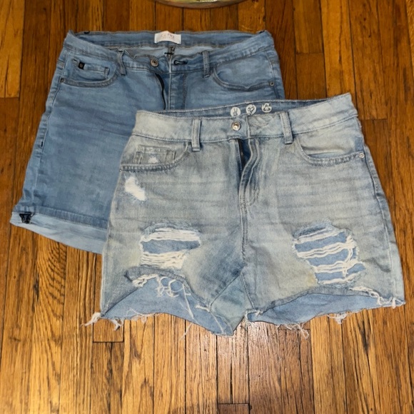 Two pairs of jean shorts - Picture 1 of 1